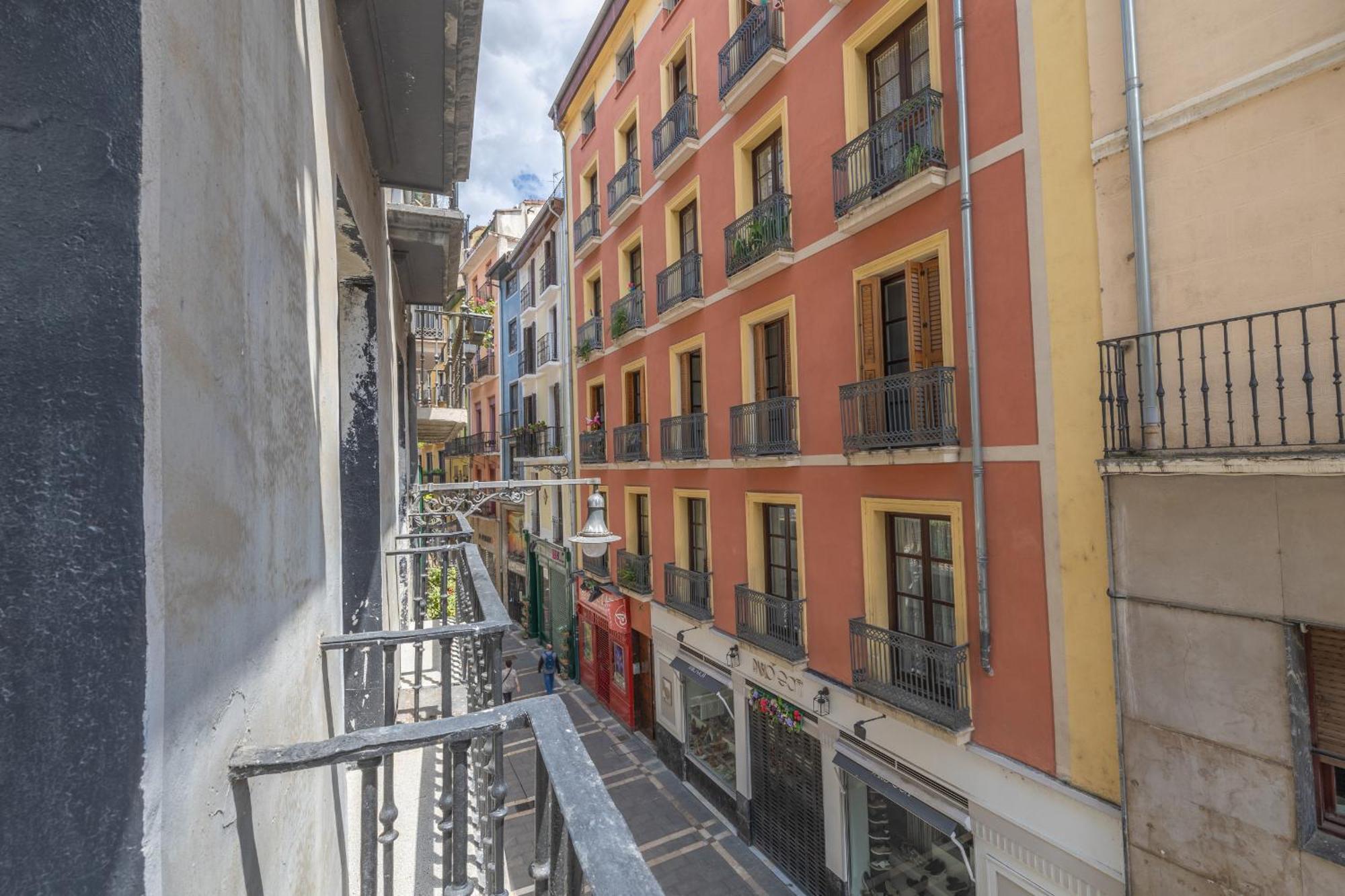 Tuapartamento Centro Pamplona - Zapateria 30 Eksteriør billede