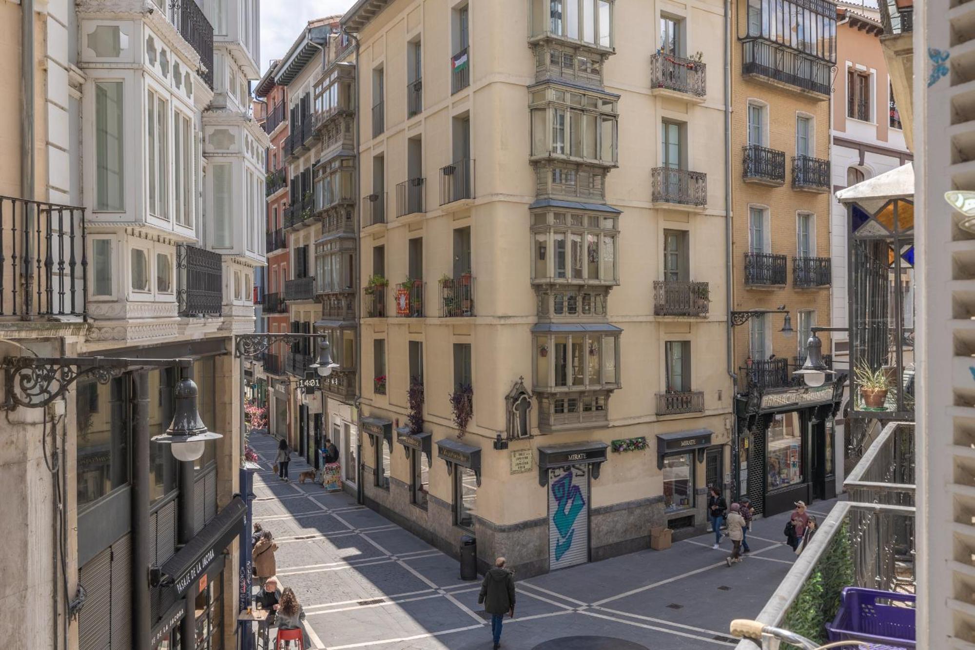 Tuapartamento Centro Pamplona - Zapateria 30 Eksteriør billede